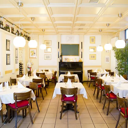 Hotel Amberger Wurzburg